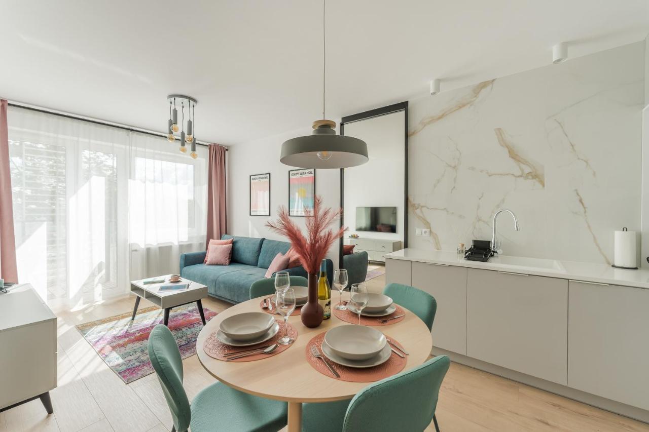 Sunset Vibes Apartment 코워브제크 외부 사진